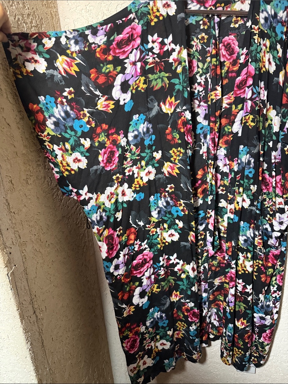 Black Floral Open-Front Caftan Kimono One Size - Picture 4 of 5